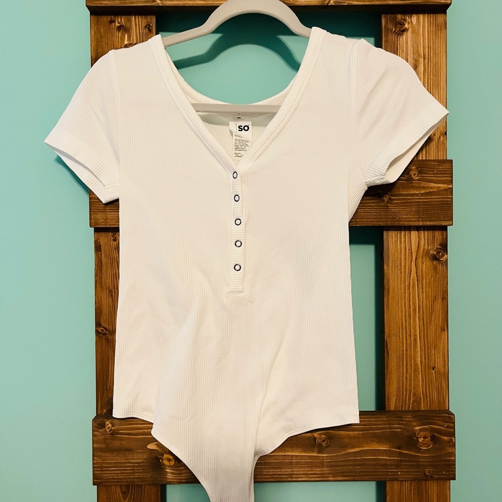 SO Sexy White Fitted Bodysuit Short Sleeve